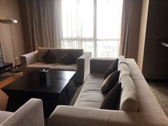 -西安绿地假日酒店