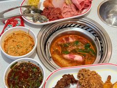-龍歌自助小火锅(市南金茂湾店)