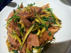 -关东小磨东北菜(漕河泾印象城店)