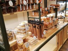 -秋田满满烘焙店