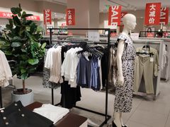 -H&M(星河城店)