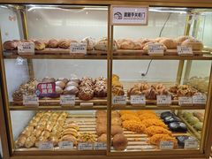 -提亚烘焙·手作面包·生日蛋糕(七星店)