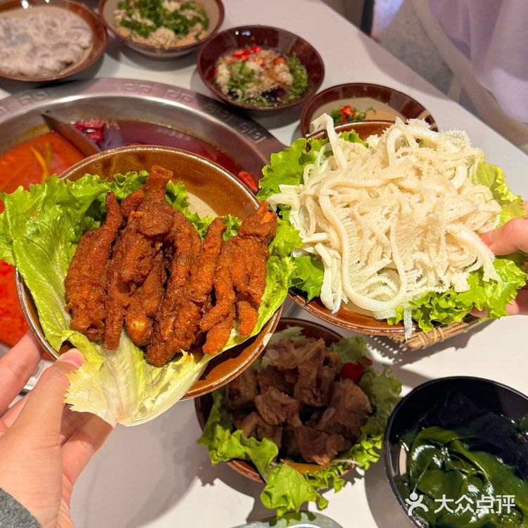 在西安！5️⃣天吃3️⃣次的老火锅！🤤