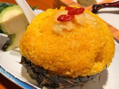 版纳波萝饭-老滇山寨•云南特色菜•地方菜•民族风情歌舞表演(金碧店)