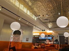 -黄记煌三汁焖锅(新佳丽江汉路店)