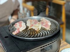 -萌牛肠烧烤店(虹梅路店)