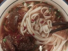 -矮子粉店1985·长沙米粉(湘春路店)