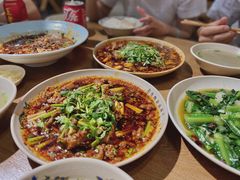-杨三孃跷脚牛肉(美洲花园店)
