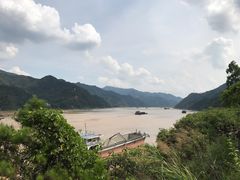 -羚羊峡古栈道森林公园