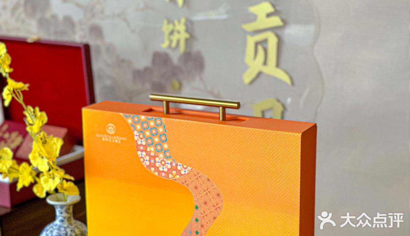 没想到还有惠州特产的手信 琳琅满目的手礼都是家人爱吃的