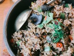 黑松露炒饭-庆春朴门(前滩太古里店)