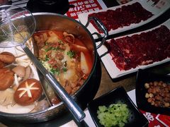 -左庭右院鲜牛肉火锅(新梅广场店)