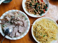 -遇龙河大樟树农家乐