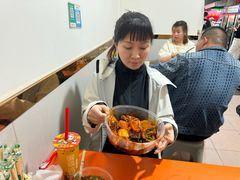 -哈海英麻辣烫(中华西路步行街店)