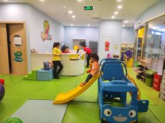 -巧虎KIDS早教托育成长中心(北京西城天虹中心)