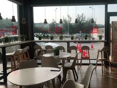 -壳牌华苑加油站