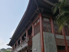 -三亚亚龙湾雅高美爵酒店