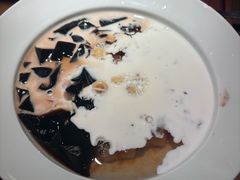 -RUXU入续糖水铺与包(卓悦中心店)