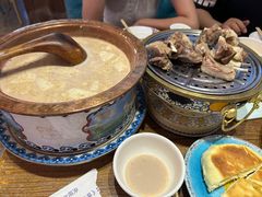 -蒙亨·阿木图赛(乌兰察布天恒广场店)