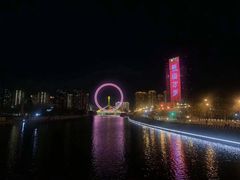 -海河假日酒店·游泳馆