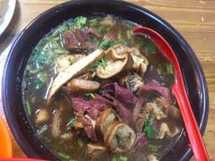 -六爷门框百年卤煮