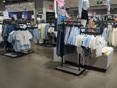 -唯品会(北京国瑞城店)