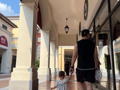 -佛罗伦萨小镇广佛名品奥特莱斯(疏港路店)