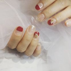 -济南花里美甲美睫