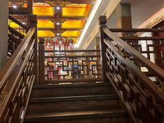-梅龙镇酒家(南京西路总店)