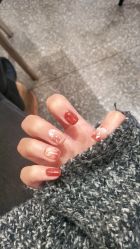 -雪奈传统美甲美睫