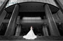 -派丽莫Pellimo原创设计婚纱品牌