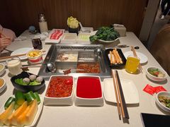 -海底捞火锅鲜切牛肉主题店(长寿路店)