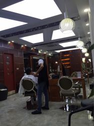 -金鹰标榜美容美发美体连锁机构