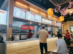 -阿依娘镇店豌杂面(三峡广场店)