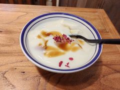 -云阿蛮云南生烫牛肉米线(奉贤路店)