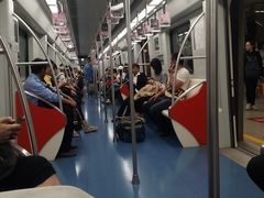 -东方体育中心(地铁站)