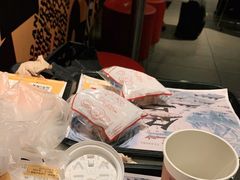 -麦当劳(汉口火车站候车室店)