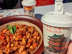 -千百味红餐厅·非遗江西菜(绿地双子塔总店)