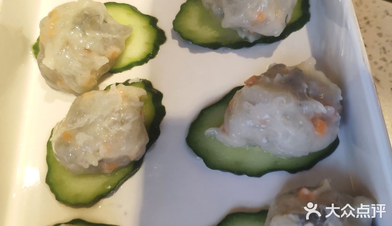 味道很正。要的鸳鸯锅底，但是还是辣的过瘾