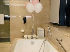 -上海龙之梦万丽酒店