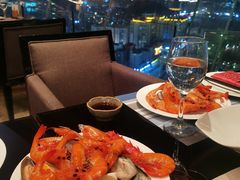 -宝利来国际大酒店-凤凰阁旋转餐厅