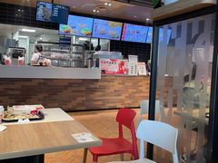 -肯德基(中纬店)