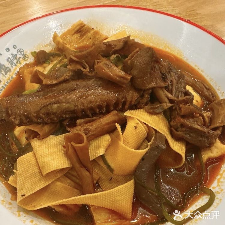 曹氏鸭脖，你辣得我想报警！但求求别停产！