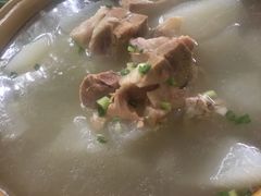 萝卜汤-明升萝卜汤
