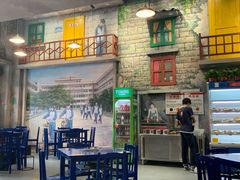门面-马路边边麻辣烫联盟路店