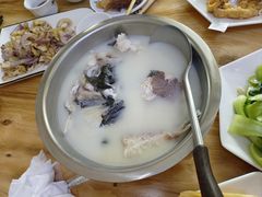 -美顺香食府鱼头老店(雪野湖店)