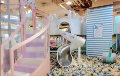 -多多淘儿童体验中心(重庆来福士店)