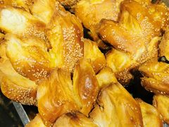 甜馕-清真·玛丽亚新疆菜主题餐厅(浙江中路店)