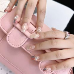 -玉指悦色美甲美睫