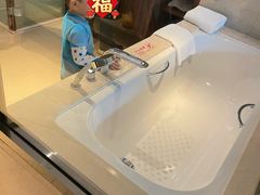 -西双版纳融创皇冠假日度假酒店